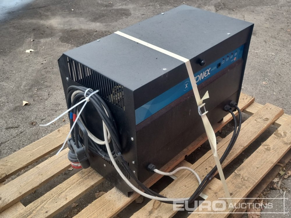 Conex 400V Battery Charger, 4.3kW - 50/60Hz - Equipamento de construção: foto 4 Conex 400V Battery Charger, 4.3kW - 50/60Hz - Equipamento de construção: foto 4