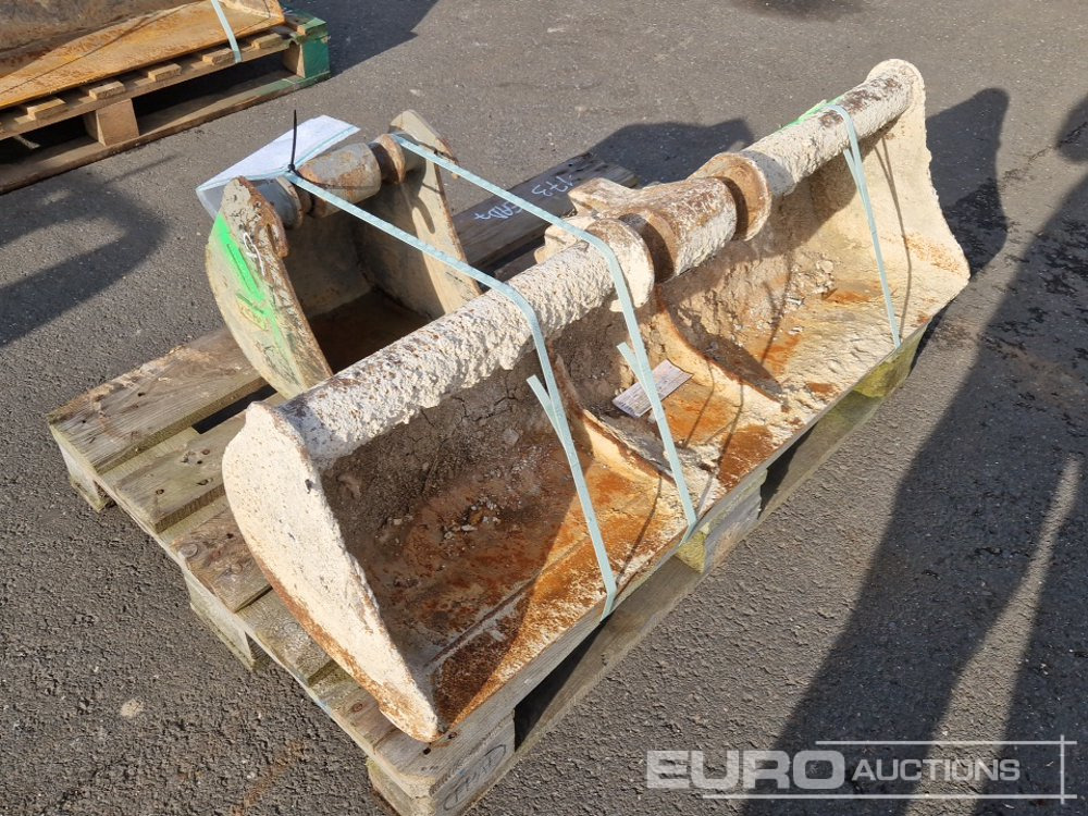 Ditching + Digging Buckets, MORIN (2 of) - Balde: foto 4 Ditching + Digging Buckets, MORIN (2 of) - Balde: foto 4