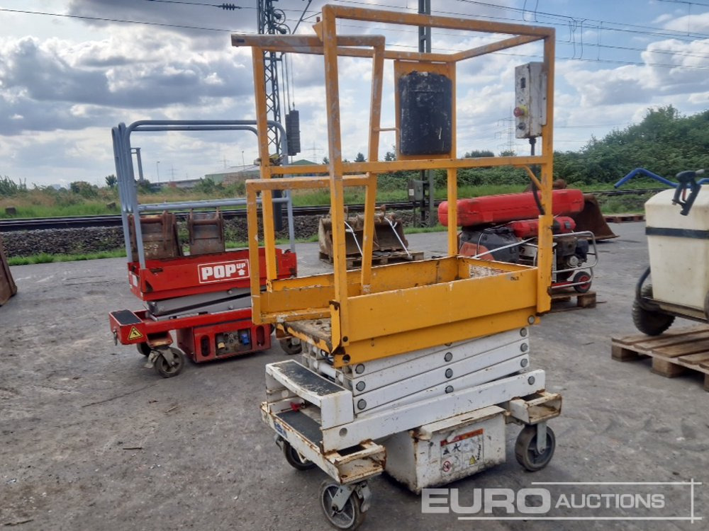 Electric Scissor Lift (Incomplete) - Plataforma aérea: foto 1 Electric Scissor Lift (Incomplete) - Plataforma aérea: foto 1