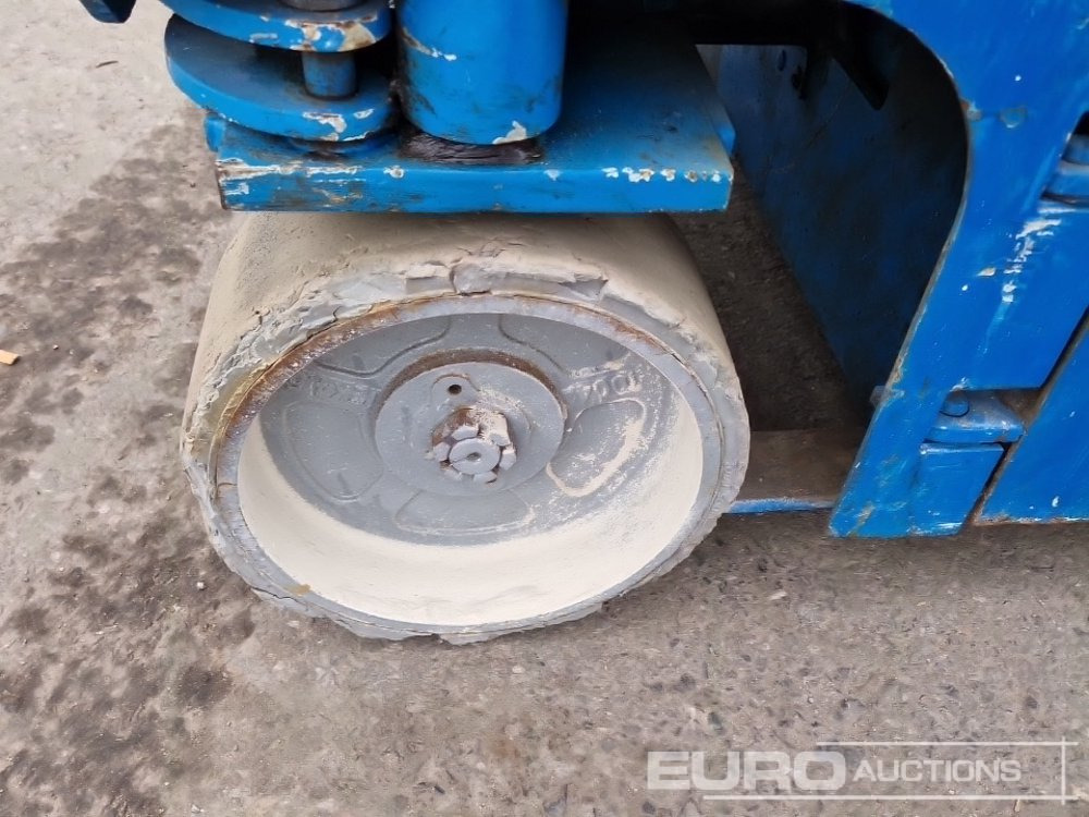 Plataforma aérea Genie GS-1930: foto 9 Plataforma aérea Genie GS-1930: foto 9