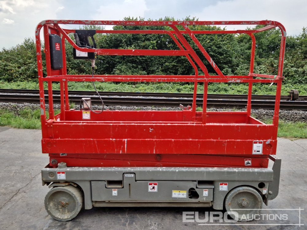 Haulotte Compact 8 Electric Scissor Lift - Plataforma aérea: foto 2 Haulotte Compact 8 Electric Scissor Lift - Plataforma aérea: foto 2