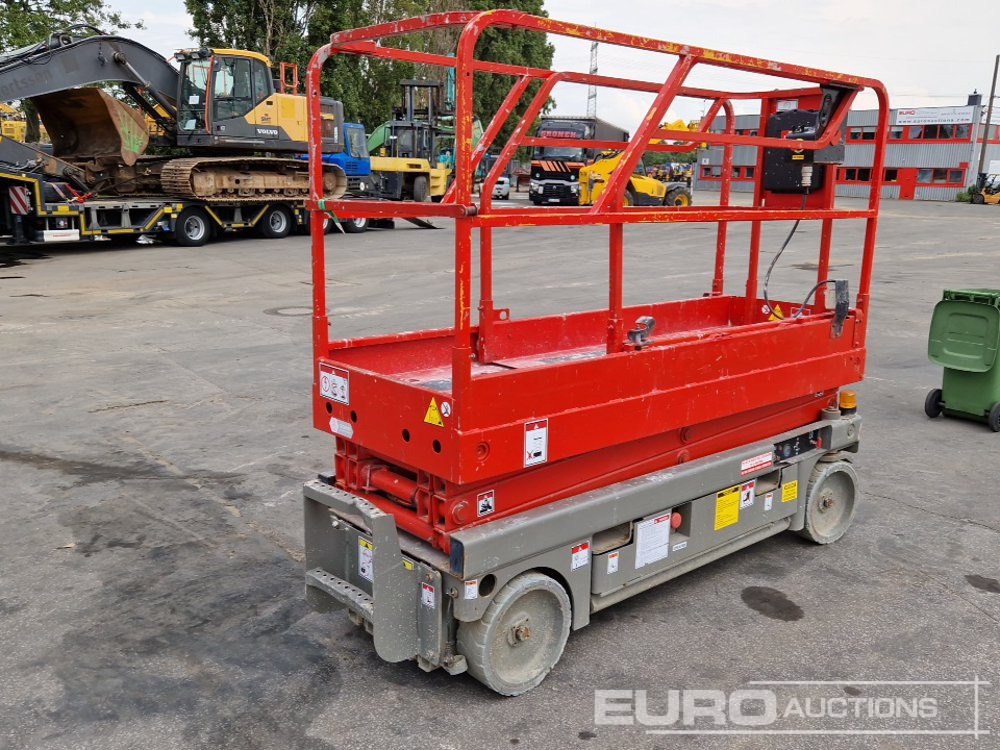 Haulotte Compact 8 Electric Scissor Lift - Plataforma aérea: foto 4 Haulotte Compact 8 Electric Scissor Lift - Plataforma aérea: foto 4