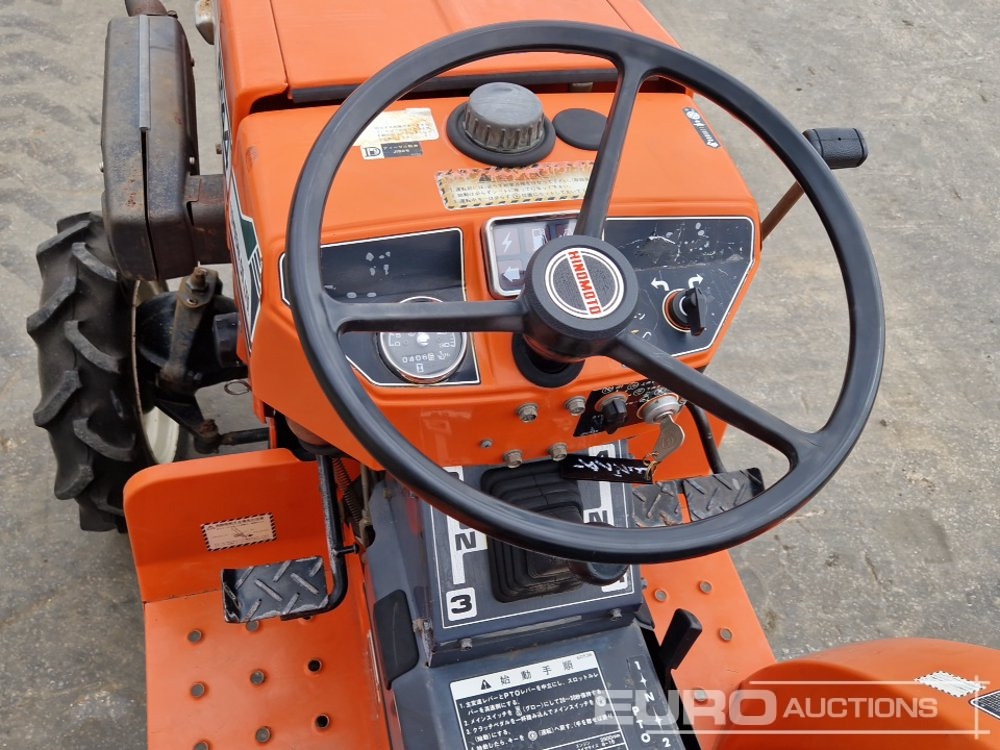 Mini trator Hinomoto C144: foto 22