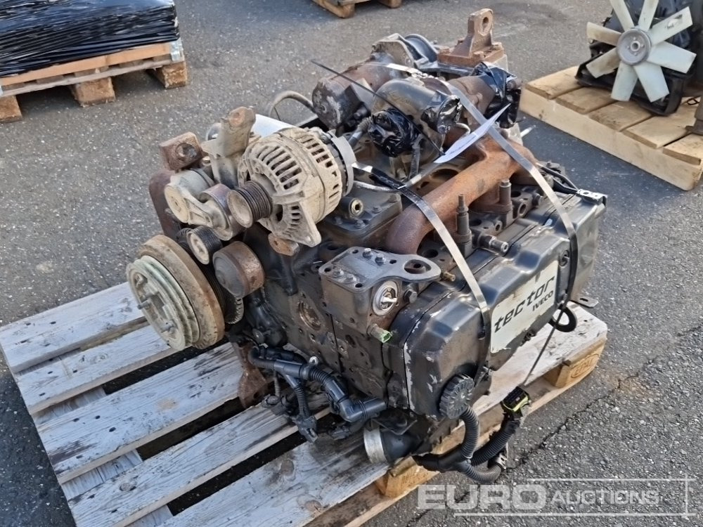 Iveco 4 Cylinder Turbo Diesel Engine - Motor: foto 3 Iveco 4 Cylinder Turbo Diesel Engine - Motor: foto 3