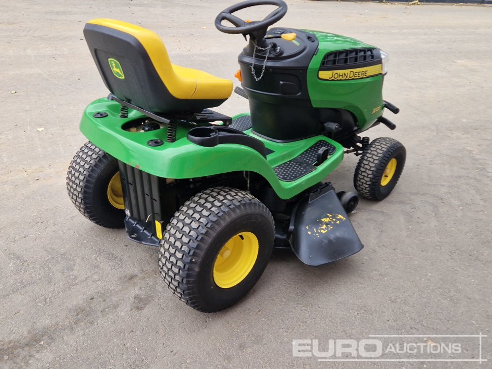 John Deere X125 - Cortador de grama: foto 5 John Deere X125 - Cortador de grama: foto 5