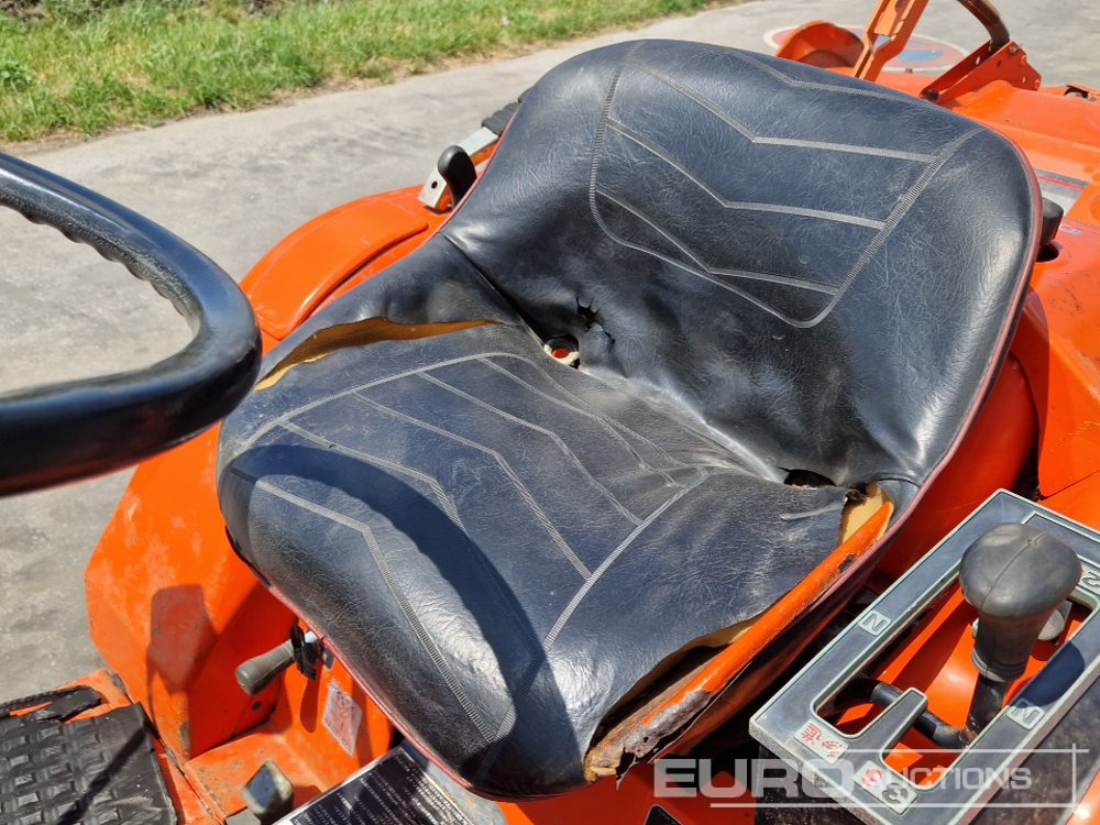 Mini trator Kubota B40: foto 21