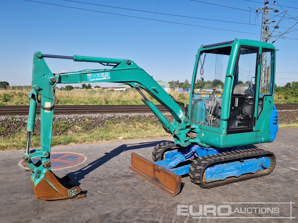 Kubota K-025 - Mini escavadeira: foto 1 Kubota K-025 - Mini escavadeira: foto 1