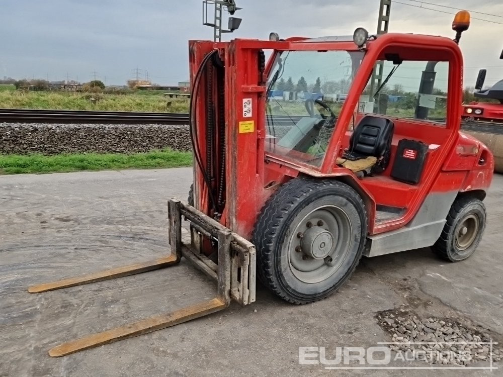 Manitou MSI 25 - Empilhador todo-o-terreno: foto 1 Manitou MSI 25 - Empilhador todo-o-terreno: foto 1