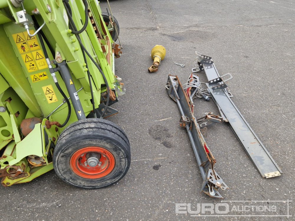 Máquina agrícola 2015 Claas ORBIS 750: foto 8