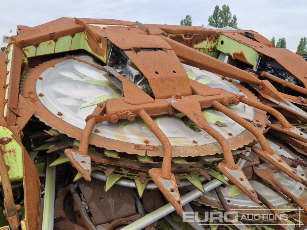Máquina agrícola 2015 Claas ORBIS 750: foto 9