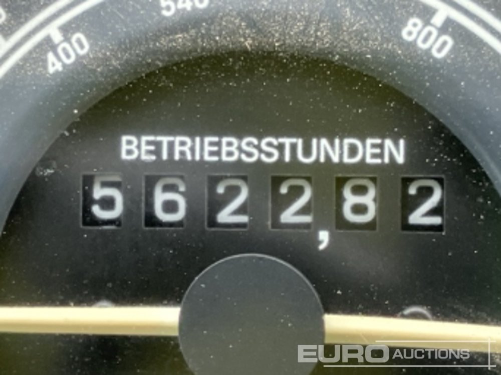 Trator Mercedes MB TRAC 1300: foto 14 Trator Mercedes MB TRAC 1300: foto 14