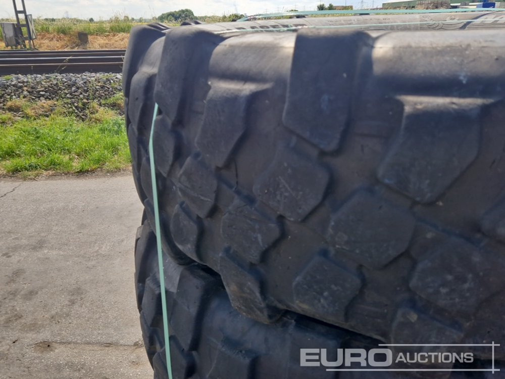 Michelin 415/80 R 685TR Tyres (3 of) - Pneu: foto 5 Michelin 415/80 R 685TR Tyres (3 of) - Pneu: foto 5