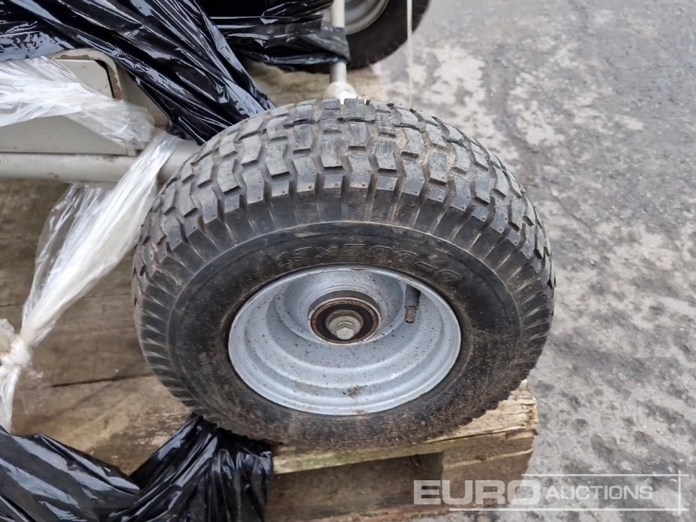 Mobile Garden Wood Chipper - Estilhaçadora de madeira: foto 5 Mobile Garden Wood Chipper - Estilhaçadora de madeira: foto 5