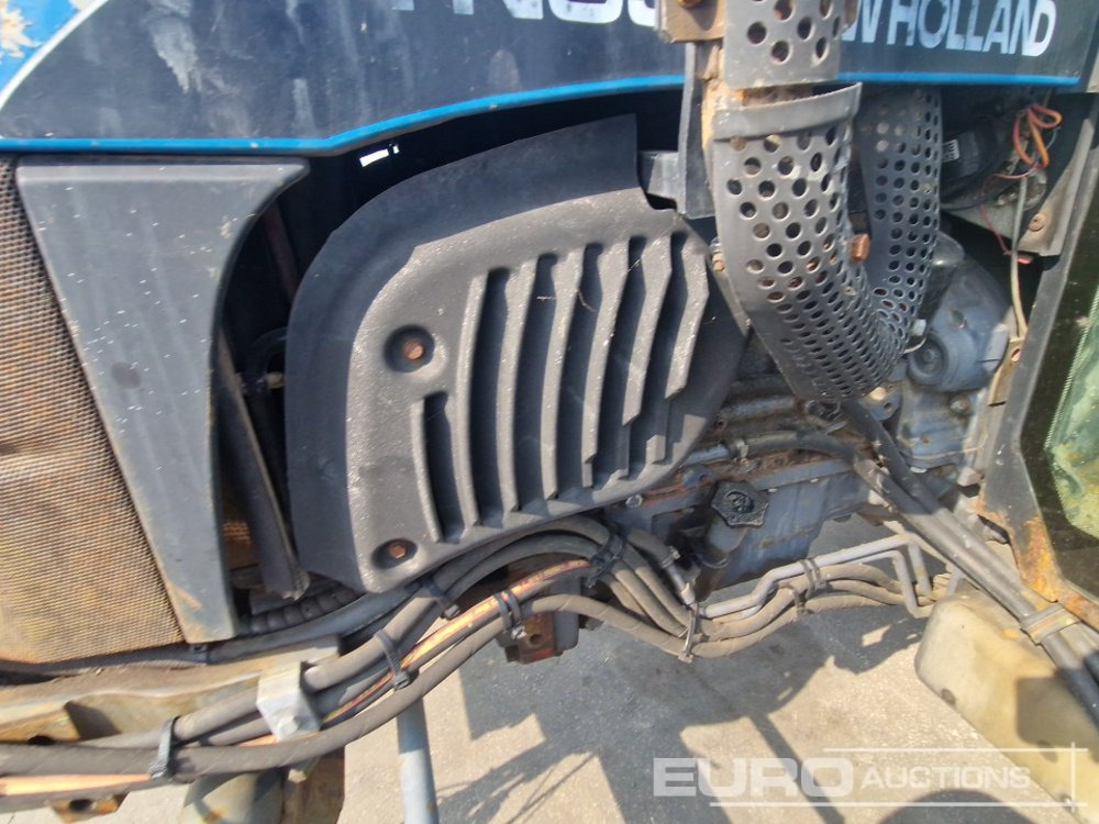 Trator New Holland TN65D: foto 13 Trator New Holland TN65D: foto 13