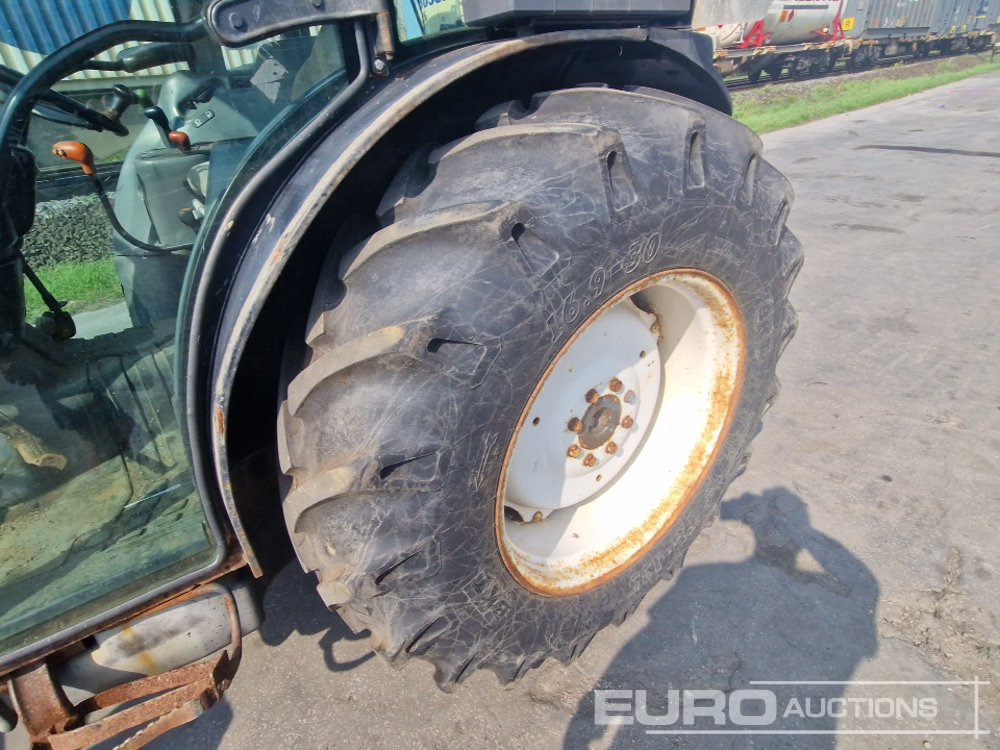 Trator New Holland TN65D: foto 10 Trator New Holland TN65D: foto 10