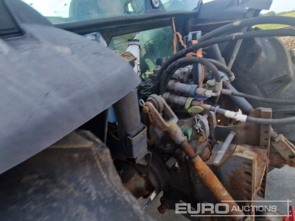 Trator New Holland TN65D: foto 12 Trator New Holland TN65D: foto 12