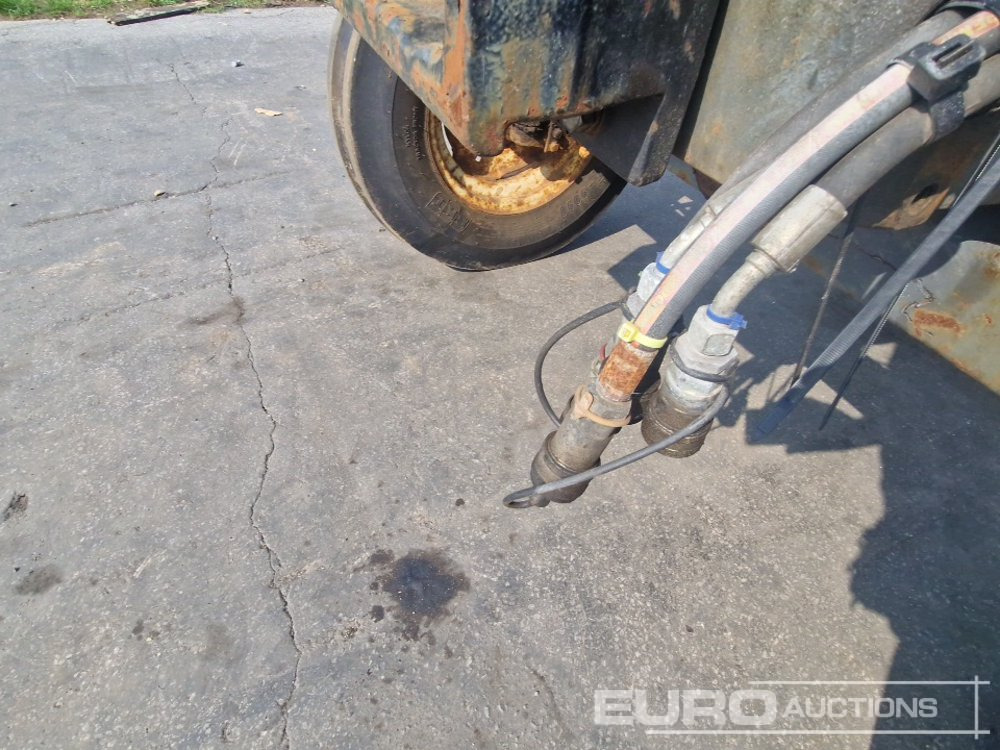 Trator New Holland TN65D: foto 14 Trator New Holland TN65D: foto 14