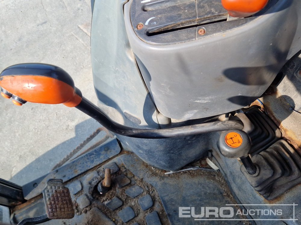 Trator New Holland TN65D: foto 21 Trator New Holland TN65D: foto 21