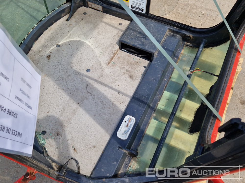 Cabin to suit Yanmar VIO25-4 - Peça de reposição para Escavadeira: foto 5 Cabin to suit Yanmar VIO25-4 - Peça de reposição para Escavadeira: foto 5