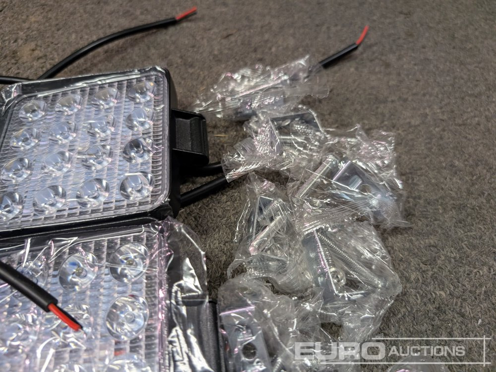 Equipamento de construção Unused LED Work Lights, 48w, 12V/24V, Adjustable Bracket, IP67 Waterproof, 6000k White (10 of): foto 7