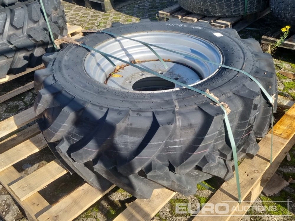 Unused Mitas 405/70-24 Tyre & Rim (1 of) - Pneu: foto 3 Unused Mitas 405/70-24 Tyre & Rim (1 of) - Pneu: foto 3