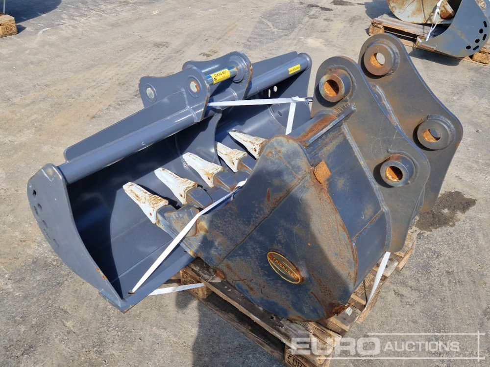 Unused Strickland 60" Ditching, 30" Digging Buckets, 45mm Pin to suit Doosan DX85 (2 of) - Balde: foto 4 Unused Strickland 60" Ditching, 30" Digging Buckets, 45mm Pin to suit Doosan DX85 (2 of) - Balde: foto 4