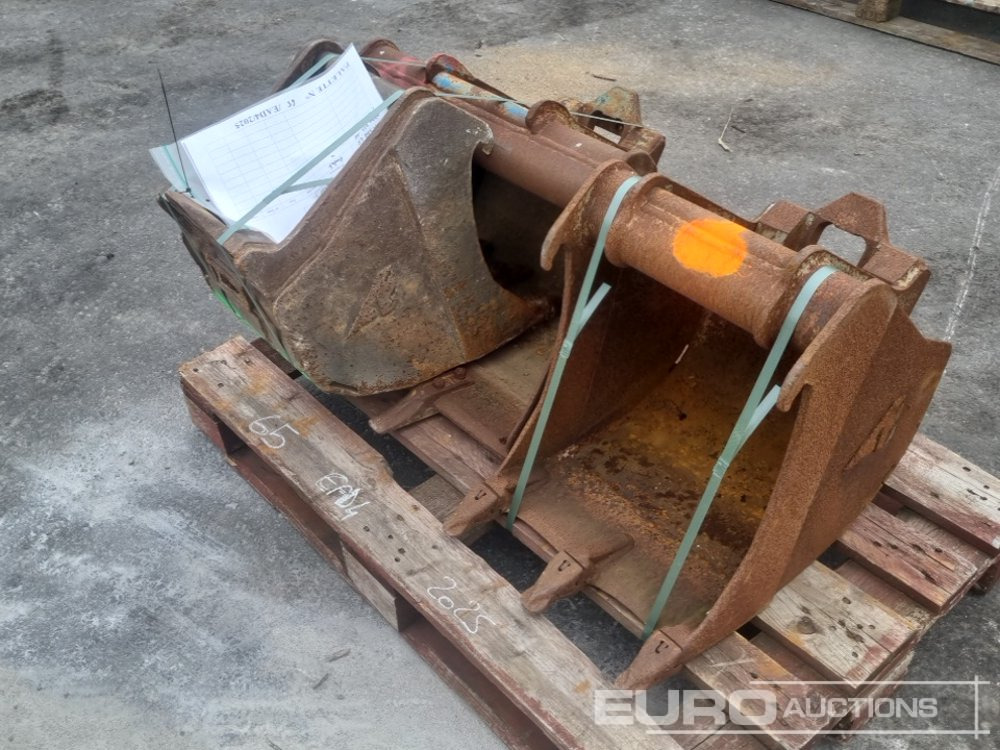 Various Digging Buckets, ARDEN to suit 2-4 Ton Excavator (3 of) - Balde: foto 1 Various Digging Buckets, ARDEN to suit 2-4 Ton Excavator (3 of) - Balde: foto 1