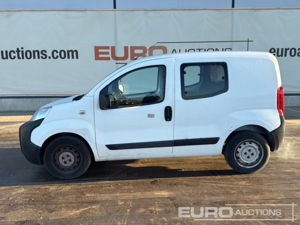 2010 Fiat Fiorino - Furgão compacto, Carrinha cabine dupla: foto 2 2010 Fiat Fiorino - Furgão compacto, Carrinha cabine dupla: foto 2