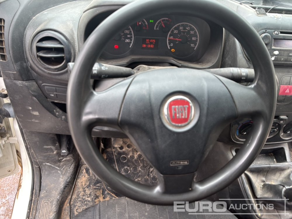 Furgão compacto 2014 Fiat Fiorino: foto 15
