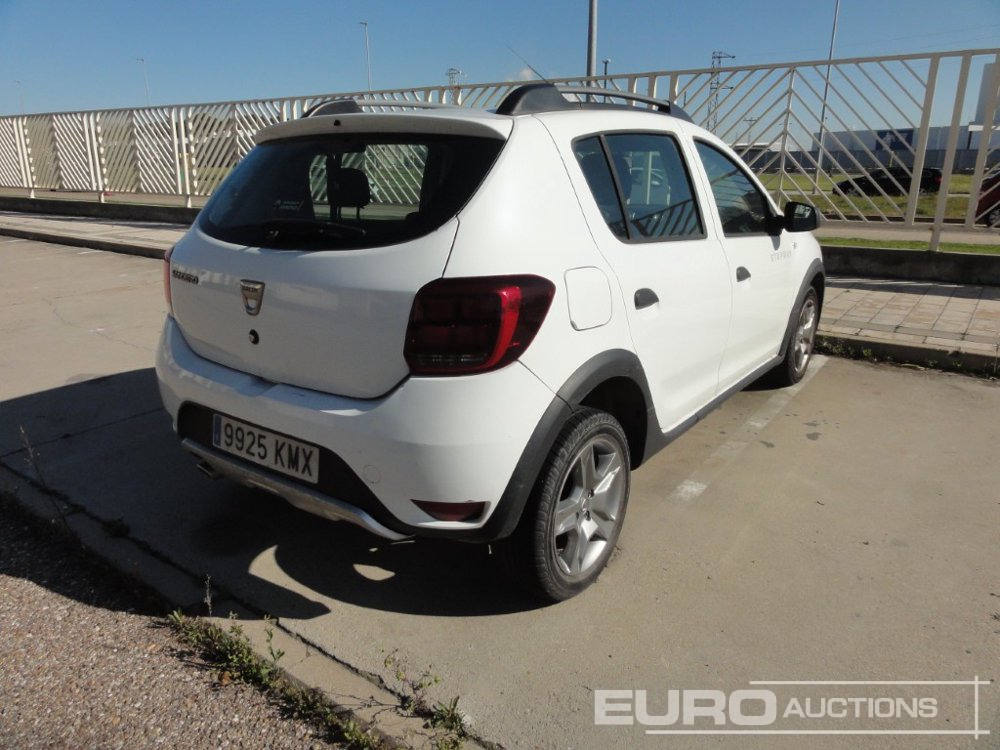 2018 Dacia Sandero - Automóvel: foto 3 2018 Dacia Sandero - Automóvel: foto 3