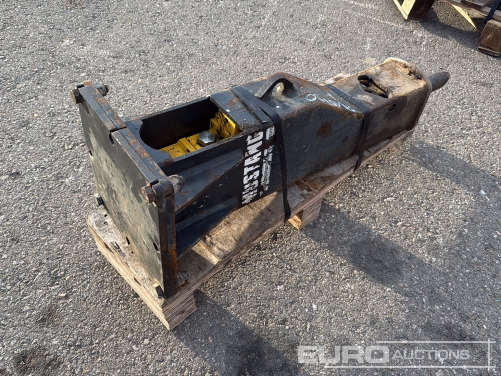 2021 Mustang HM150 - Martelo hidráulico: foto 1 2021 Mustang HM150 - Martelo hidráulico: foto 1