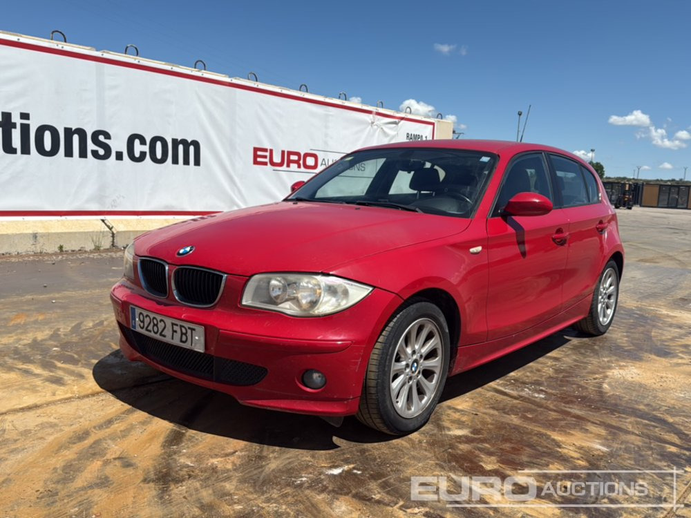 BMW 116I - Automóvel: foto 1 BMW 116I - Automóvel: foto 1