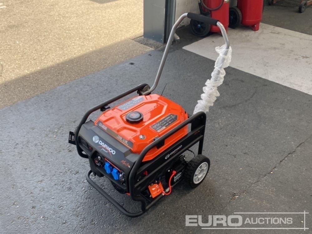 Daewoo GDA4650E - Gerador elétrico: foto 1 Daewoo GDA4650E - Gerador elétrico: foto 1