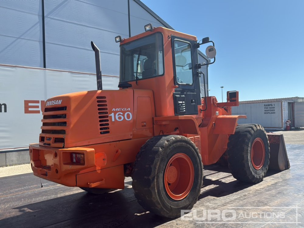 Doosan MEGA 160V - Pá carregadora de rodas: foto 5 Doosan MEGA 160V - Pá carregadora de rodas: foto 5