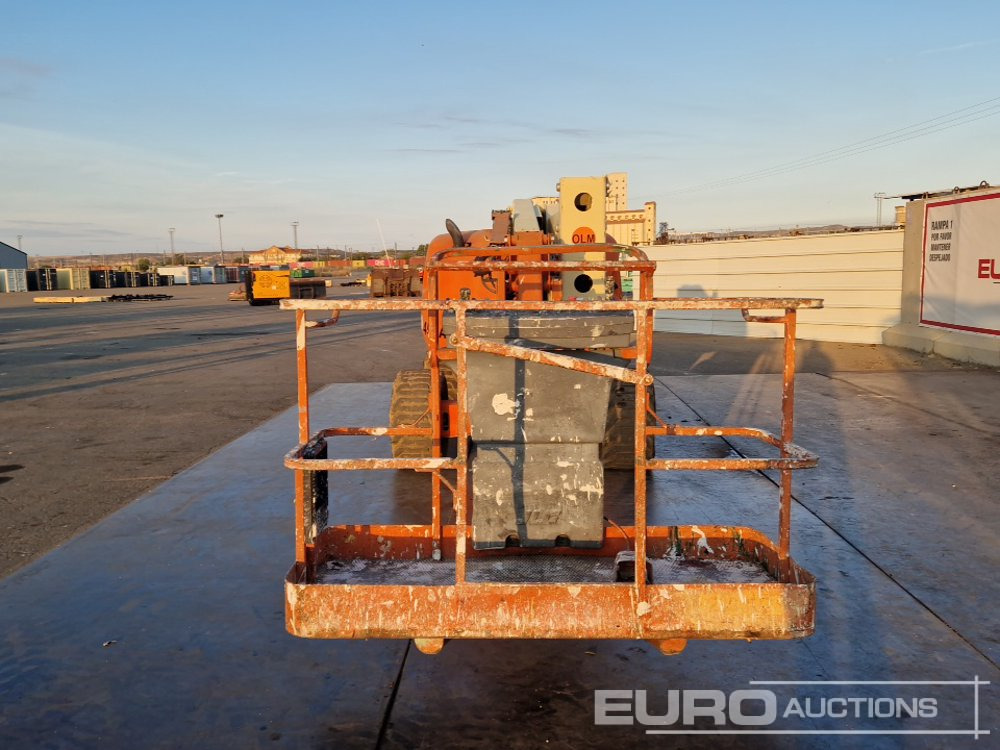 JLG 4x4 Articulating Boom Lift, 15.7 Working Height, 230kg Platform Capacity - Plataforma aérea: foto 4 JLG 4x4 Articulating Boom Lift, 15.7 Working Height, 230kg Platform Capacity - Plataforma aérea: foto 4