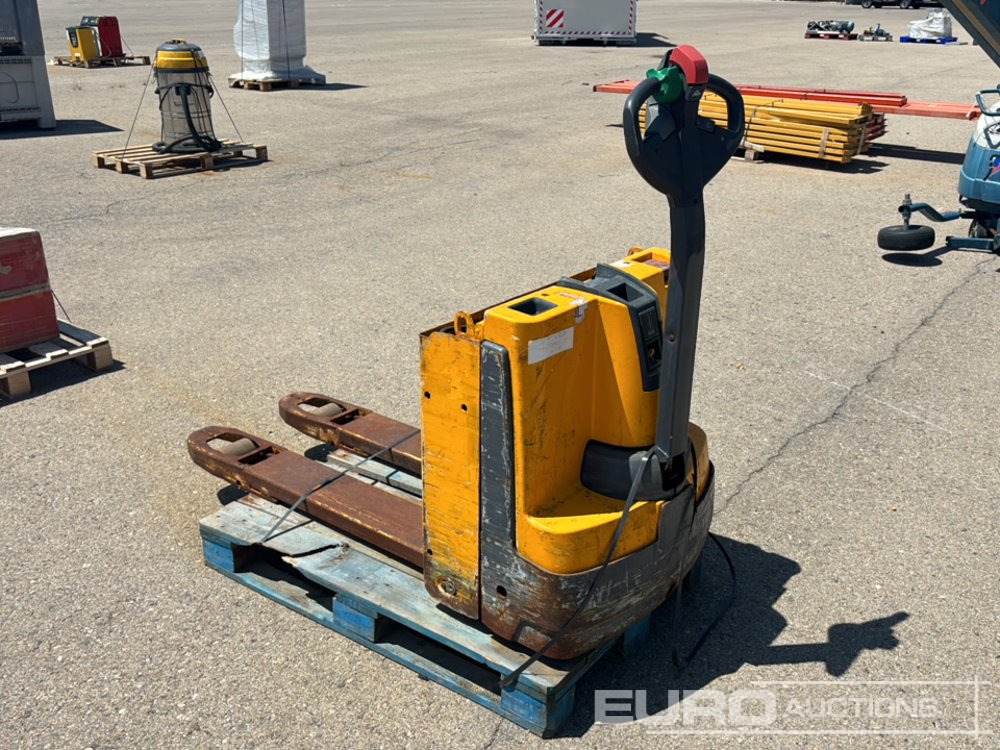 Jungheinrich Electric Pallet Truck - Porta-palete: foto 3 Jungheinrich Electric Pallet Truck - Porta-palete: foto 3