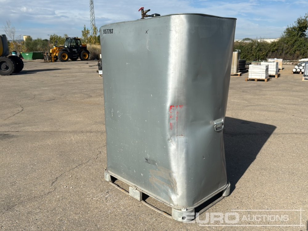 SCHUTZ 1000L Fuel Tank - Equipamento de construção: foto 3 SCHUTZ 1000L Fuel Tank - Equipamento de construção: foto 3