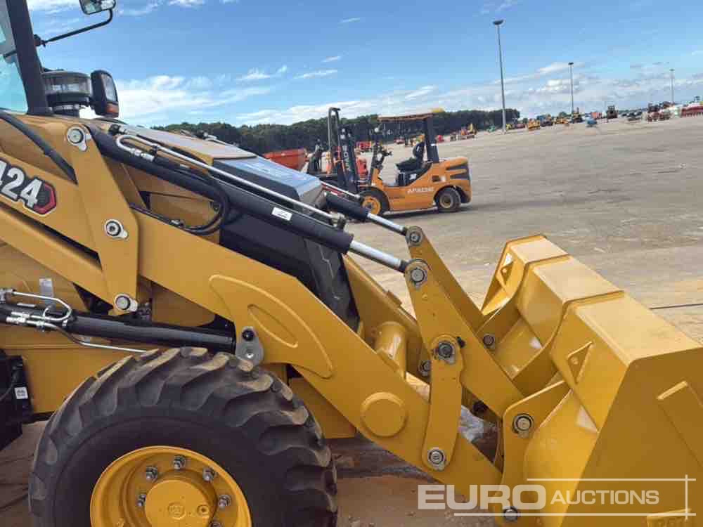 Retroescavadeira Unused 2025 CAT 424: foto 22