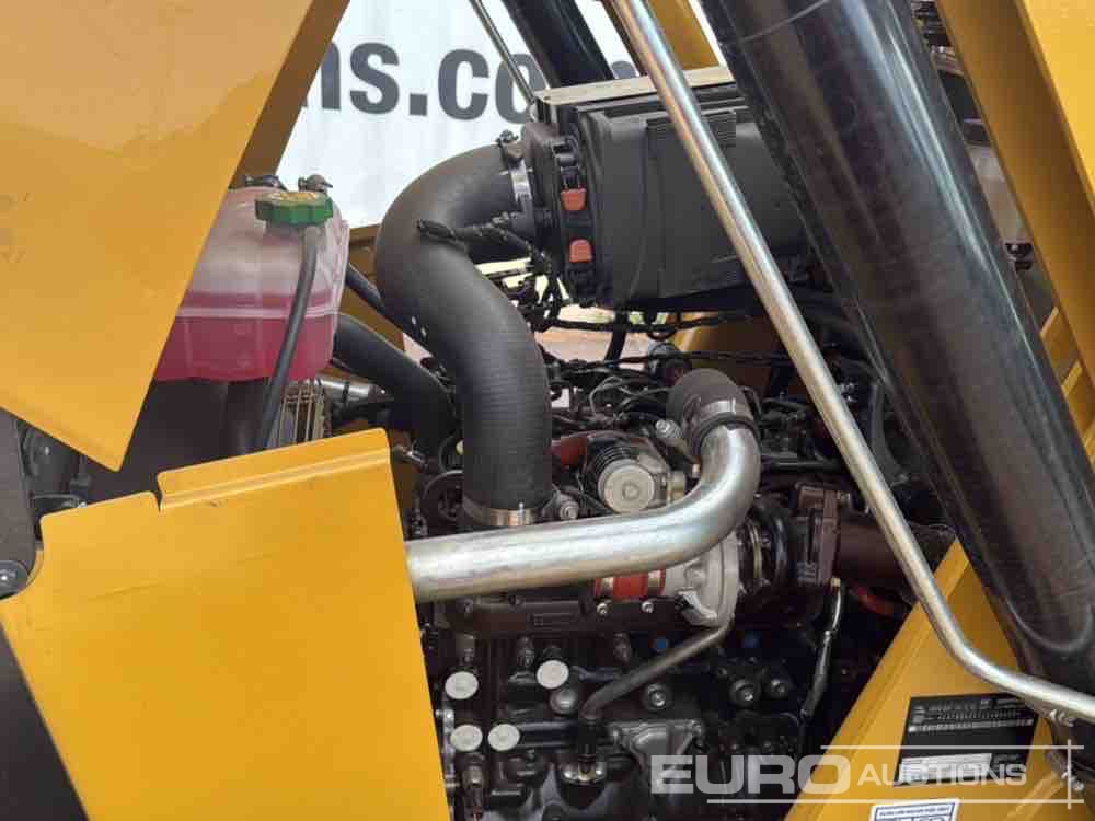 Retroescavadeira Unused 2025 CAT 424: foto 42