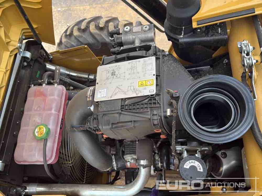 Retroescavadeira Unused 2025 CAT 424: foto 41