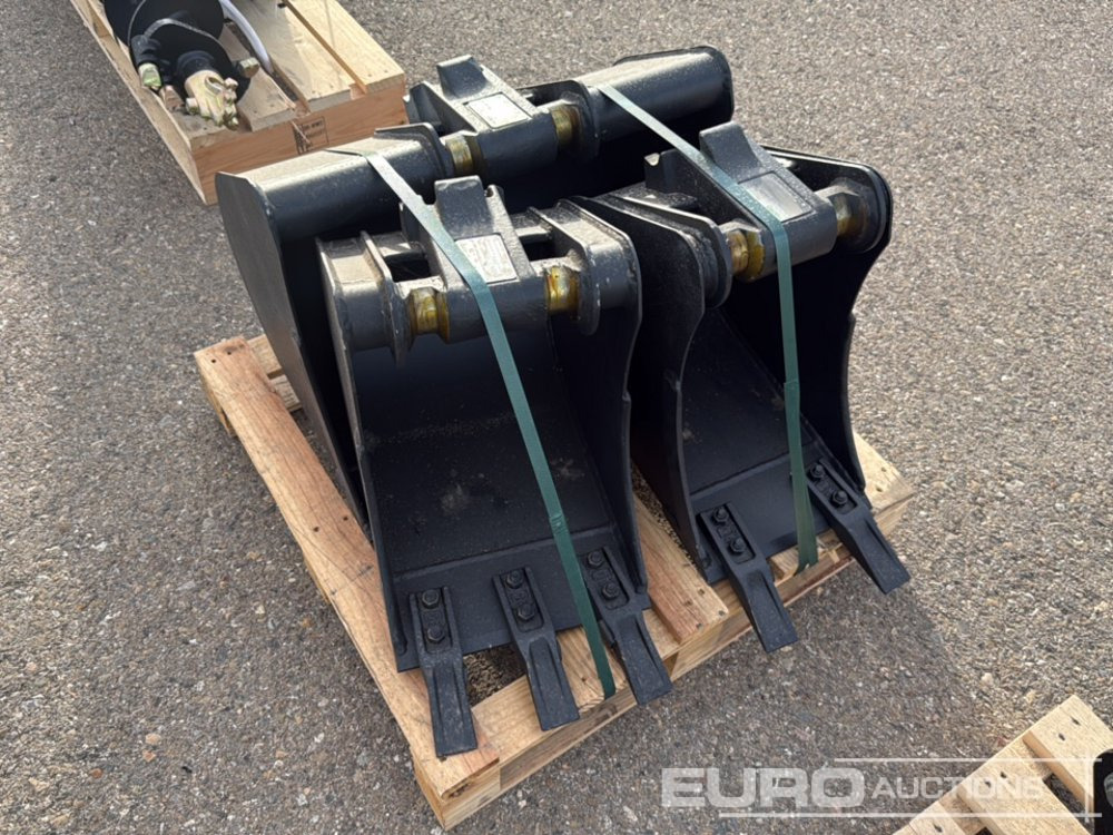 Unused Häner Bucket Package HTL125-Morin-M0 12" (250mm) Tilt Ditch Bucket, S/N 20250202, Digging Buckets HTL130-Morin-M0 12" (300mm) S/N 20250242, HTL160-Morin-M0 24" (600mm) S/N 20250208 to suit 1-2, - Balde: foto 1 Unused Häner Bucket Package HTL125-Morin-M0 12" (250mm) Tilt Ditch Bucket, S/N 20250202, Digging Buckets HTL130-Morin-M0 12" (300mm) S/N 20250242, HTL160-Morin-M0 24" (600mm) S/N 20250208 to suit 1-2, - Balde: foto 1