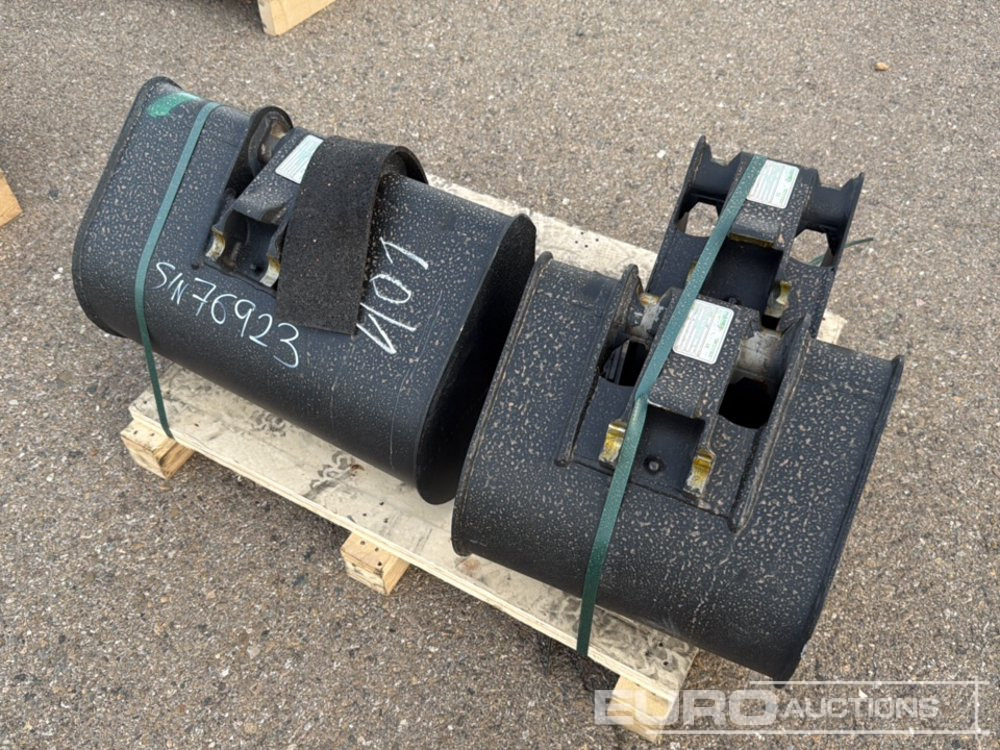 Unused Häner Bucket Package HTL160-Morin-M0 24" (600mm) Tilt Ditch Bucket S/N20250272, Digging Buckets HTL120-Morin-M0 12" (250mm) S/N20250210 and HTL140-Morin-M0 24" (600mm) to suit 1-2,5 ton mini ex - Balde: foto 4 Unused Häner Bucket Package HTL160-Morin-M0 24" (600mm) Tilt Ditch Bucket S/N20250272, Digging Buckets HTL120-Morin-M0 12" (250mm) S/N20250210 and HTL140-Morin-M0 24" (600mm) to suit 1-2,5 ton mini ex - Balde: foto 4