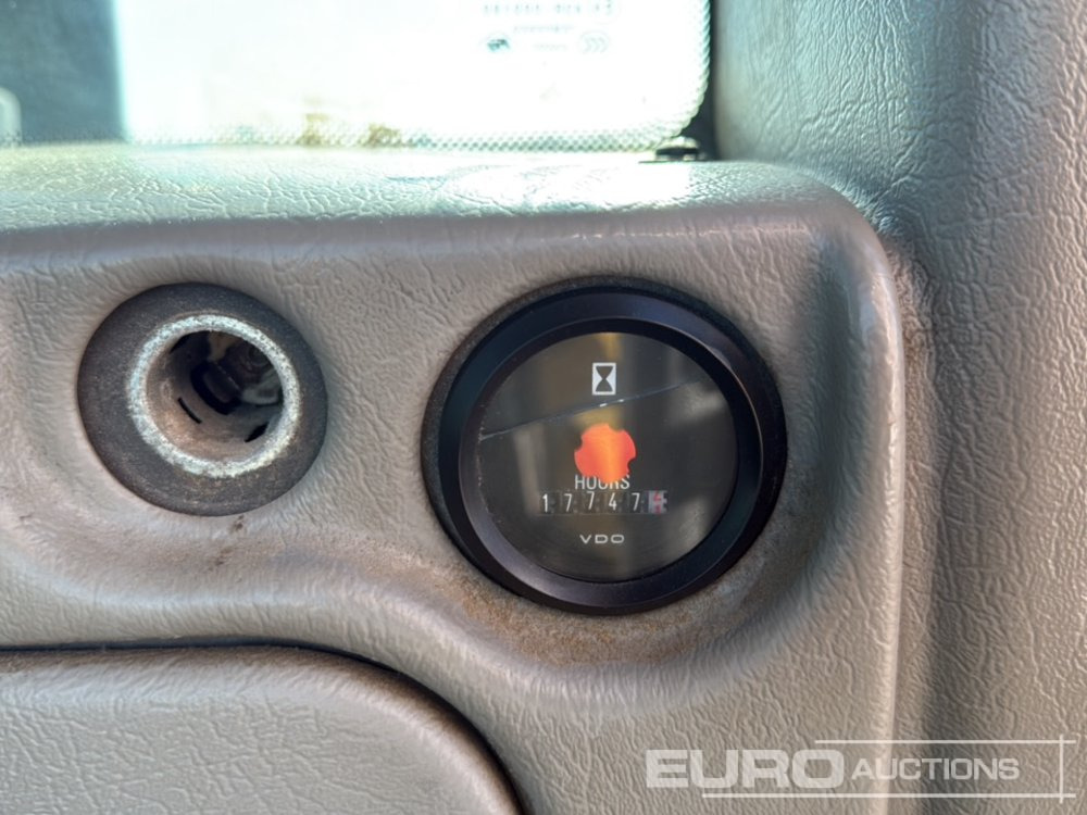 Pá carregadora de rodas Volvo L90F: foto 33