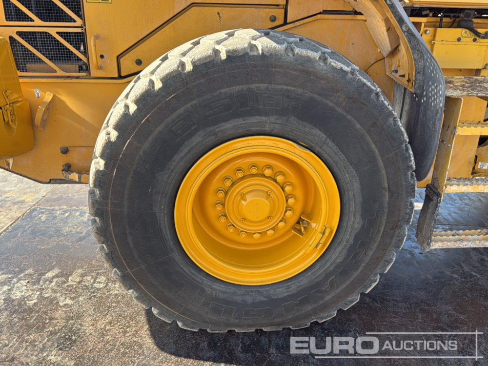 Pá carregadora de rodas Volvo L90F: foto 12
