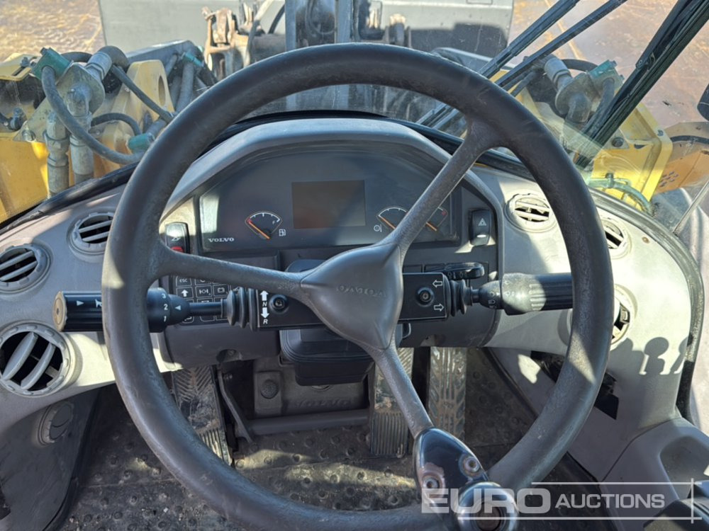 Pá carregadora de rodas Volvo L90F: foto 28
