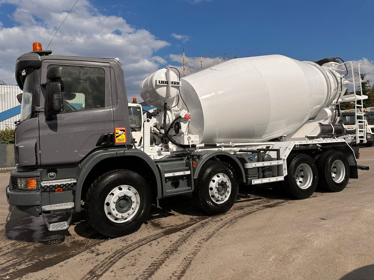 Scania P410 - Camião betoneira: foto 1 Scania P410 - Camião betoneira: foto 1