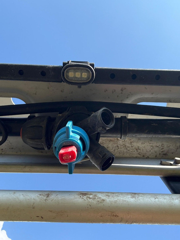 Pulverizador automotor Amazone Panthera 4502: foto 12