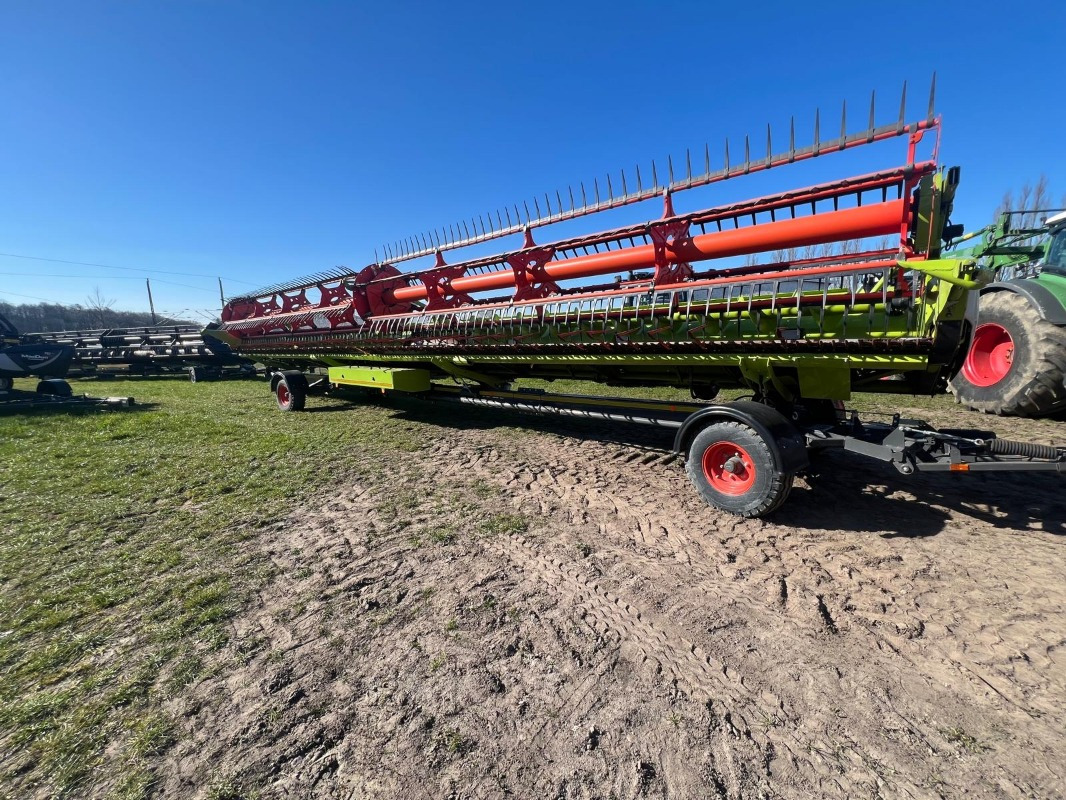 Claas Convio 13,80 m - Ceifeira debulhadora: foto 5 Claas Convio 13,80 m - Ceifeira debulhadora: foto 5