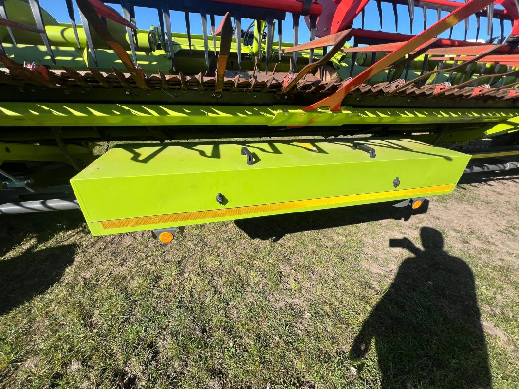 Claas Convio 13,80 m - Ceifeira debulhadora: foto 4 Claas Convio 13,80 m - Ceifeira debulhadora: foto 4