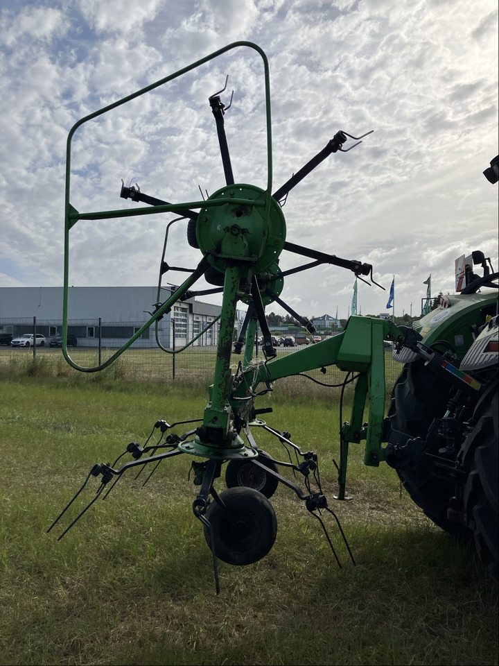 Deutz-Fahr KH 252 - Ancinho enleirador: foto 3 Deutz-Fahr KH 252 - Ancinho enleirador: foto 3